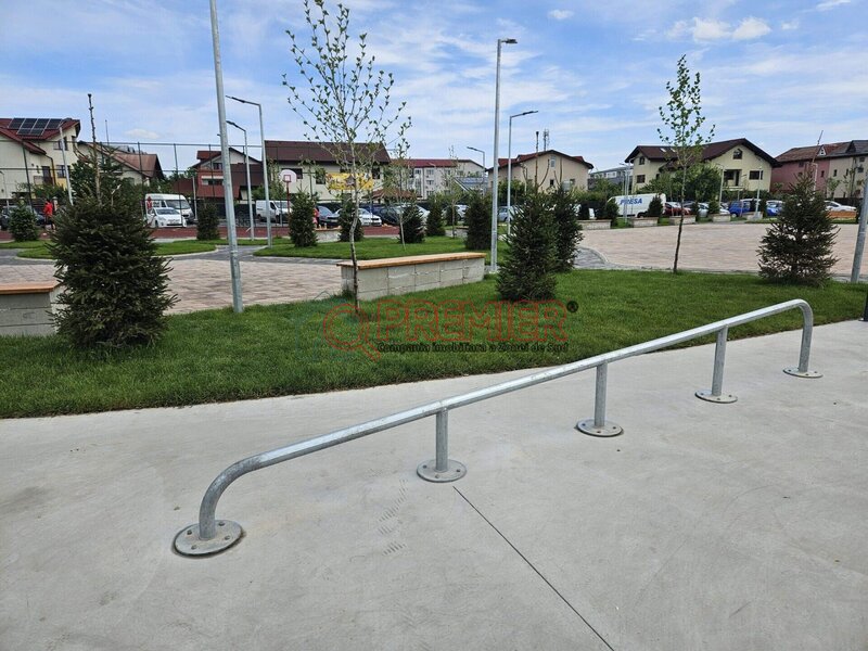 Oltenitei, Parc Laurentiu Raiciu garsoniera decomandata